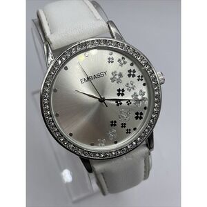 Embassy by Gruen‎ Women's Rhinestone Bezel Watch Flower Dial- New Battery